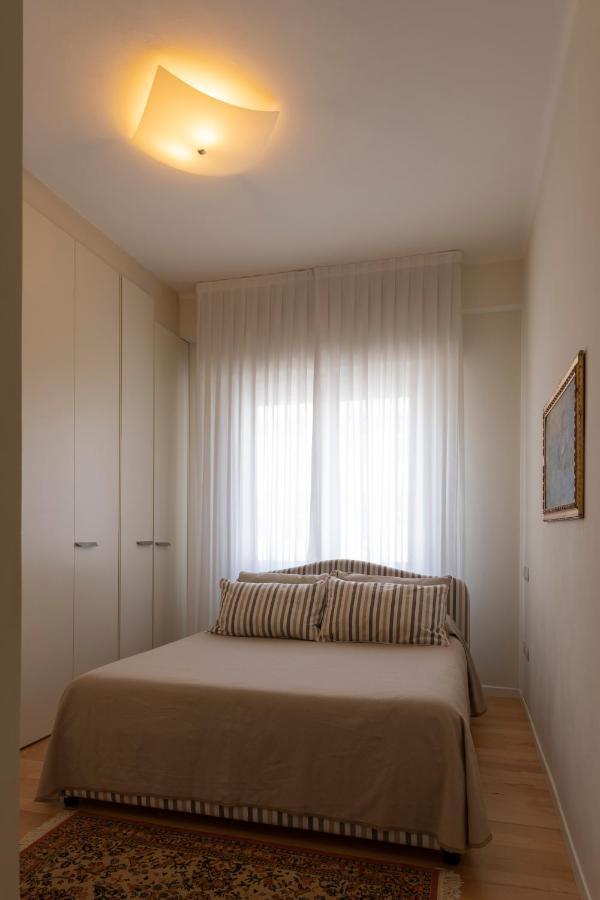 Casa Gramsci Luxury Apartment Pesaro Eksteriør billede